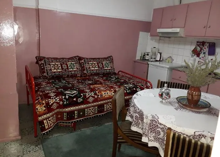 Granny\'S Home